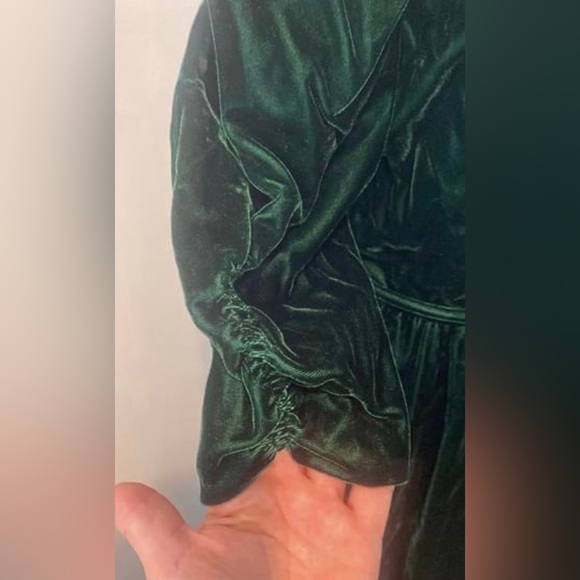 Vintage 80s Dress Green Velvet - Picture 2 of 3